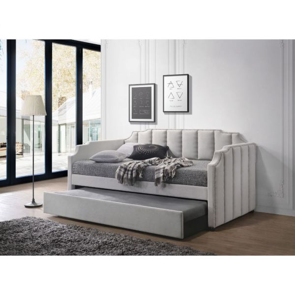 Peridot Daybed With Trundle