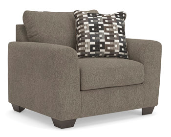 Triston-Peaks Oversized Chair