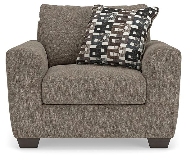 Triston-Peaks Oversized Chair