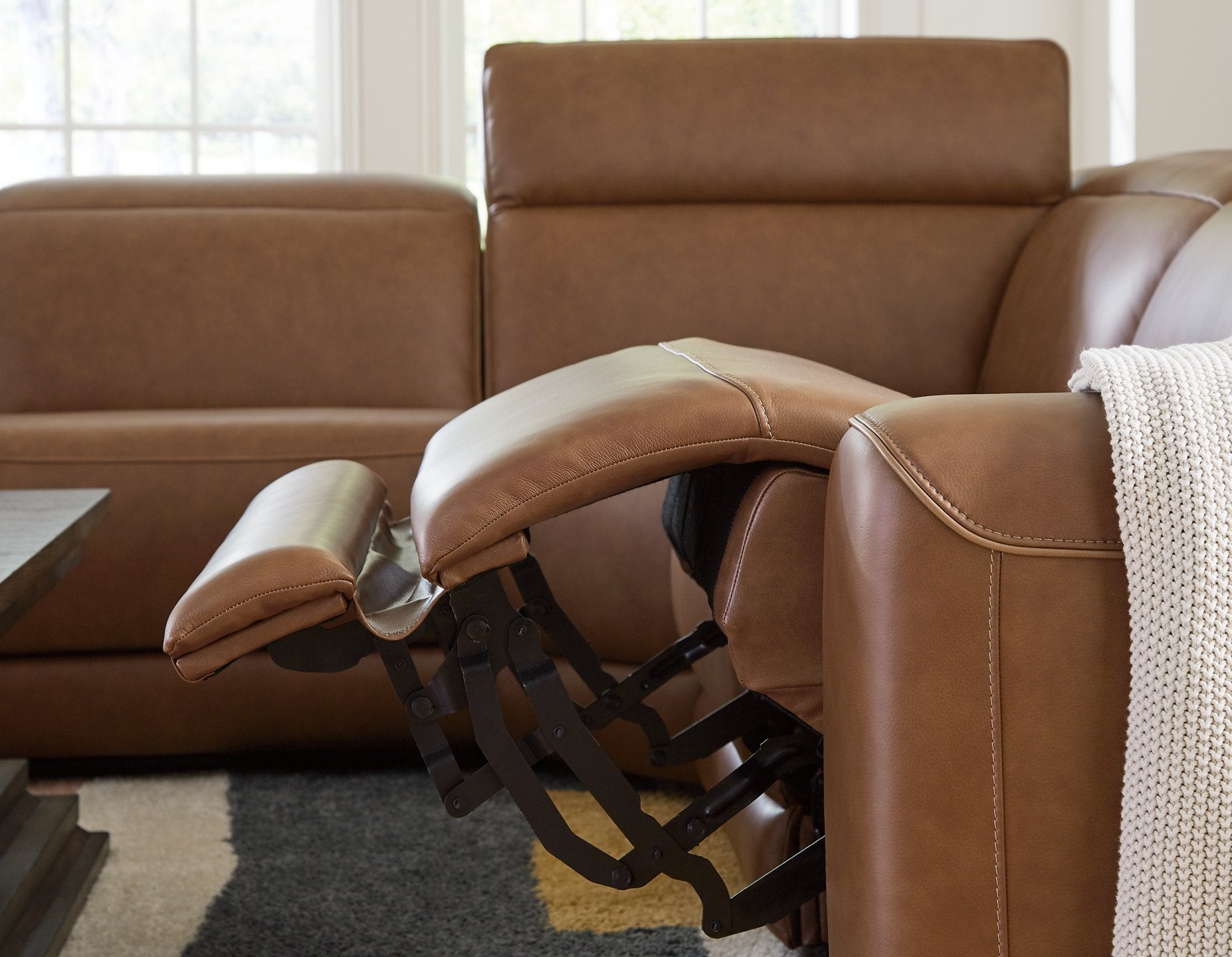 Magic Man 5-Piece Power Reclining Sectional